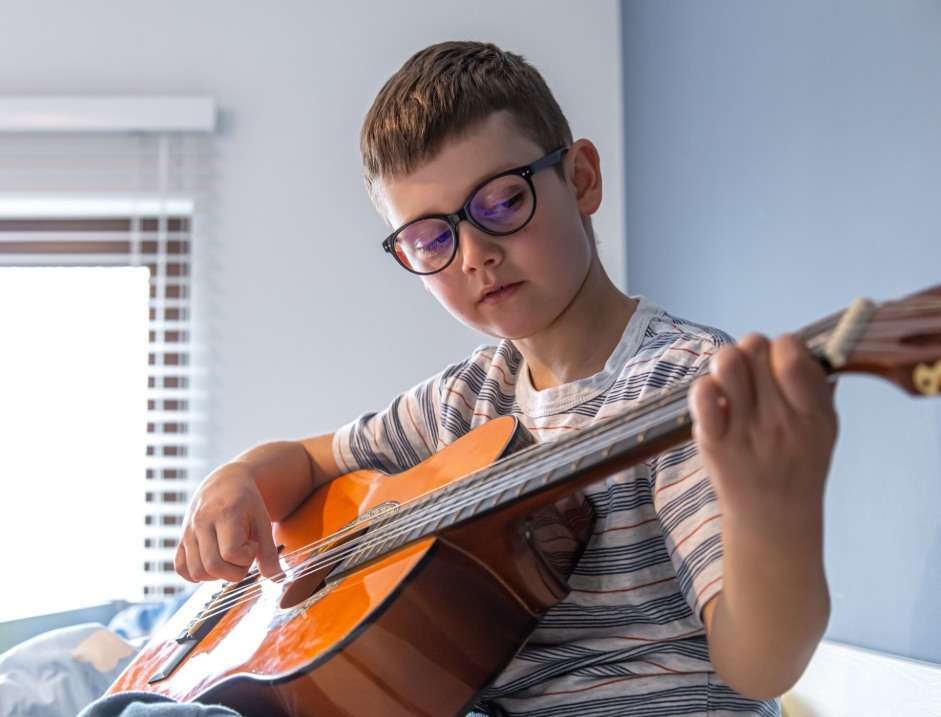 Academia Élite - A partir de 5 años Academia Élite - A partir de 5 años